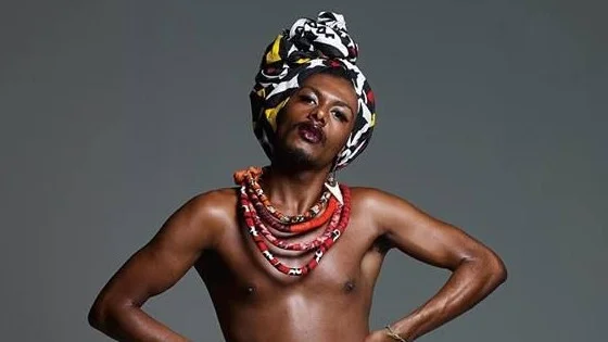 "CALMÔ": ASSISTA ESSE CLIPE GOOD VIBES DE LINIKER E OS CARAMELOWS!