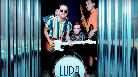 Ninguém vai ficar paradx com o novo clipe da banda Lupa