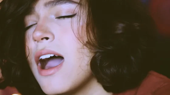 Mariana Froes está bombando com um cover apaixonante