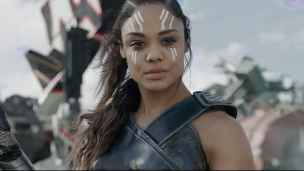 Brinquedos estão dando spoilers do filme Vingadores: Ultimato