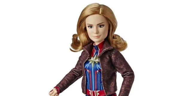 A Capitã Marvel virou uma coleção de bonecas lindas