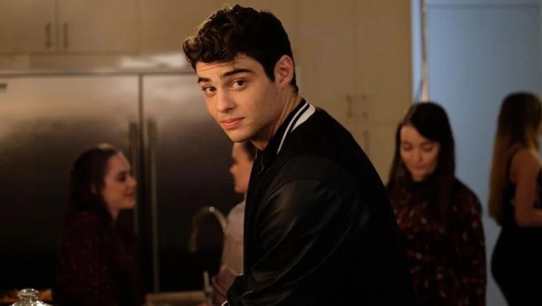 Noah Centineo é o 'Date Perfeito' no novo filme da Netflix