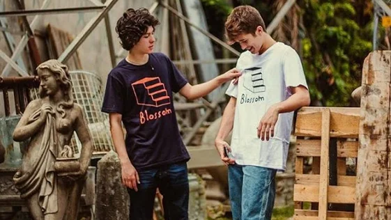 João Guilherme e Nicolas Arashiro lançam linha de roupas