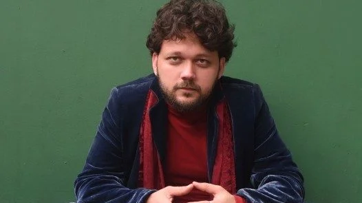 Léo Pinheiro promove novo disco com show gratuito em São Paulo