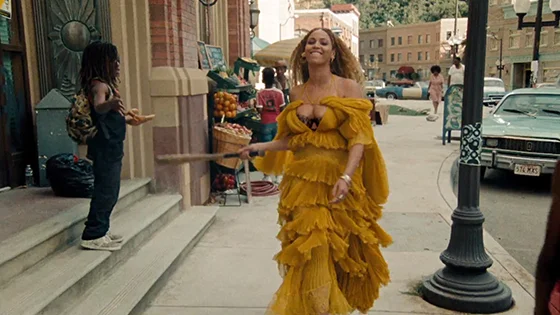 Artistas que fizeram como Anitta e lançaram álbuns visuais