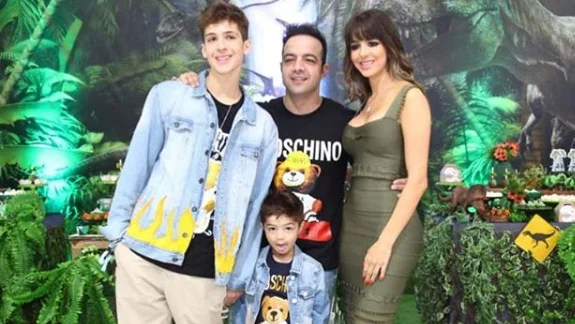 O irmãozinho de João Guilherme está fazendo aniversário!