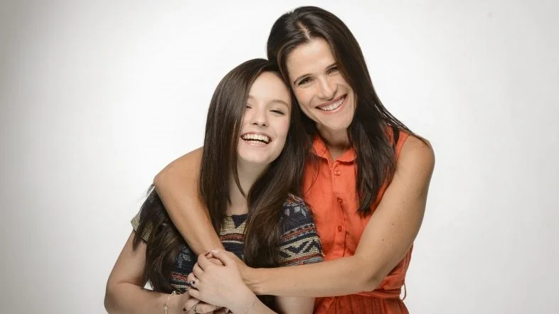 Larissa Manoela confirma sequência de 'Fala Sério, Mãe'