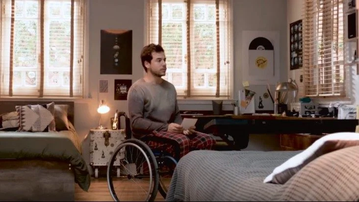 Na série 'Bia', Fernando Dente vive personagem que quer recuperar paixão pela música