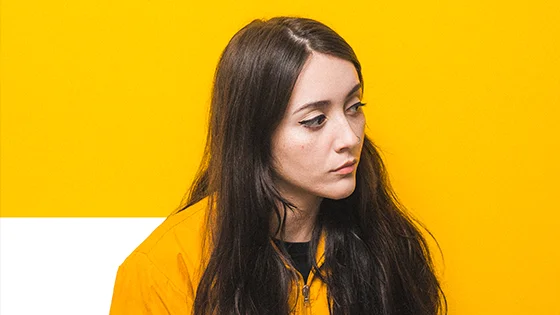 Em seu primeiro álbum, 'Morri de Raiva', Brvnks não quer falar de amor