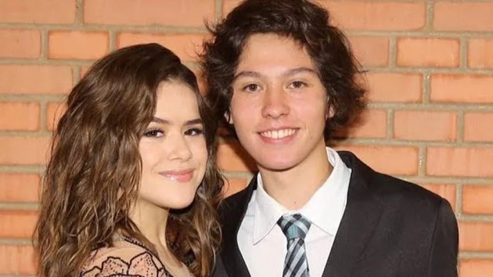 Maisa fala sobre primeira vez e namoro em programa de TV