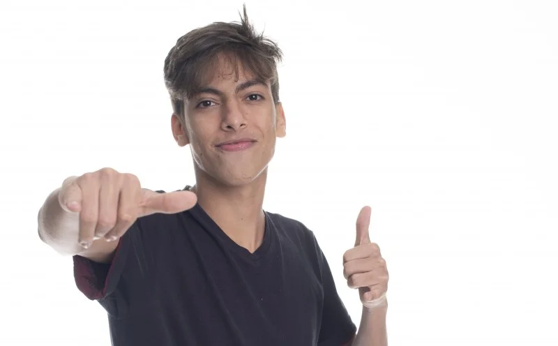 Mateus Pain agita o YouTube com vídeos de desafio e trollagem