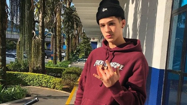 Tem música nova do João Guilherme vindo por aí!