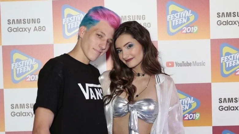 Saiba que momento da história os influencers assistiriam uma live