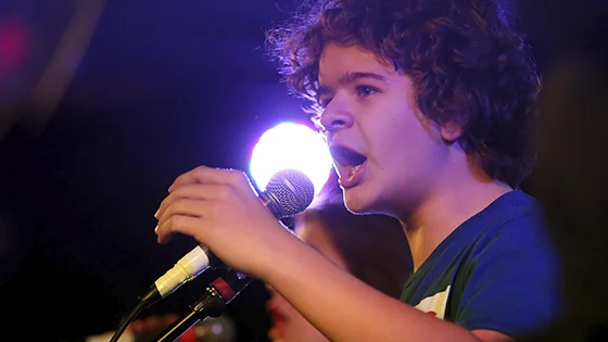 Você sabia que o fofinho Dustin, de ‘Stranger Things’, tem uma banda?