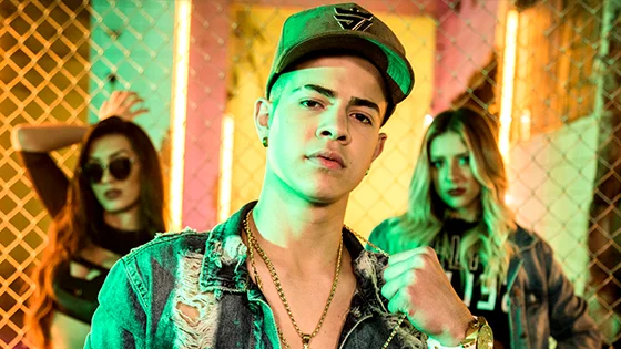 Você sabia que o intérprete de MC Doni em ‘Sintonia’ tem uma carreira no funk?