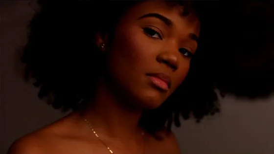 Você precisa conhecer a voz incrível de Agnes Nunes!