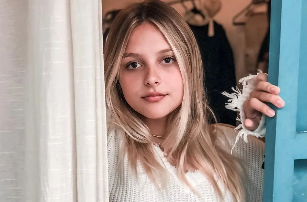 Laura Schadeck faz duas novas tatuagens fofíssimas! Vem ver