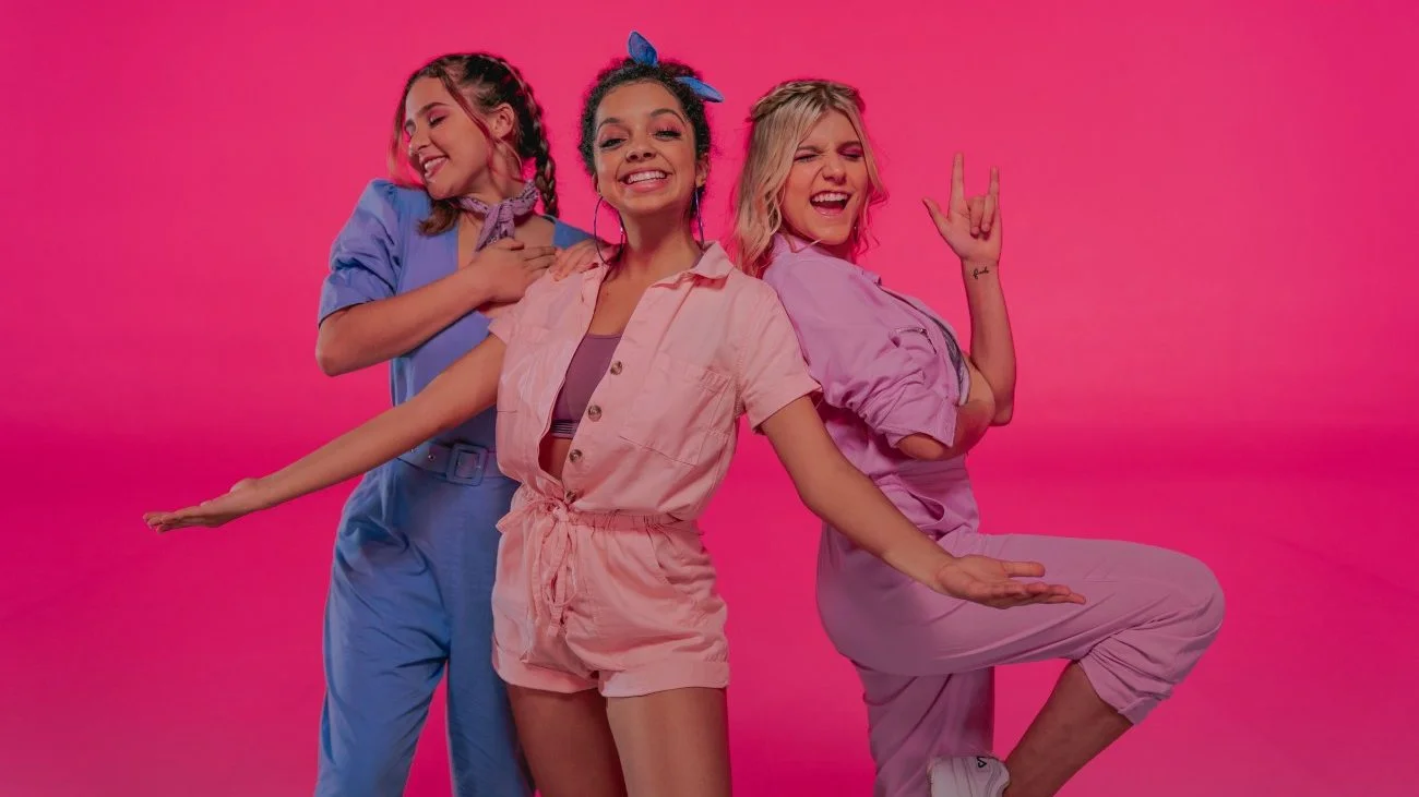 BFF Girls enaltecem o amor próprio no clipe de “Eu Sou”