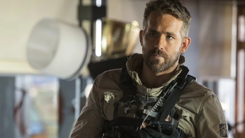 Novo filme da Netflix com Ryan Reynolds, ‘Esquadrão 6’, é cheio de explosões!