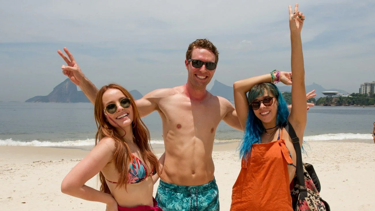 Larissa Manoela e Thati Lopes vão tentar a vida nos EUA no filme ‘Diários de Intercâmbio’