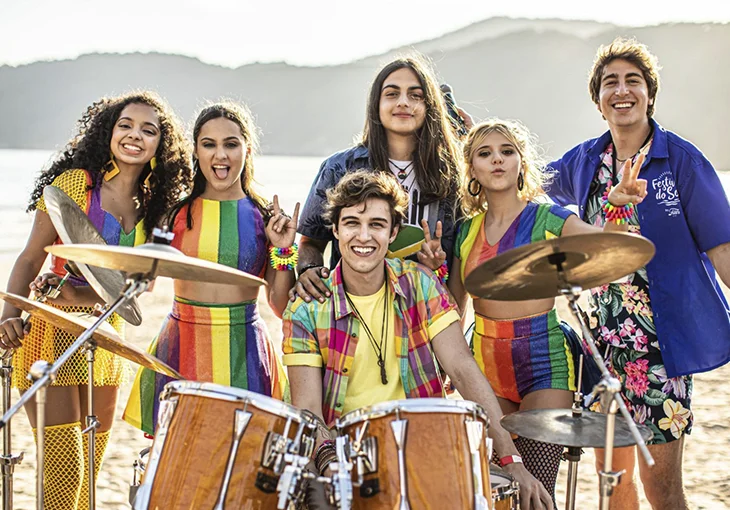 'O Melhor Verão das Nossas Vidas': crush da Giulia no filme é cantor na vida real!