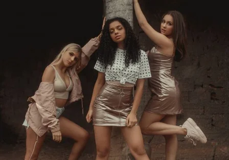 BFF Girls lançam clipe de 'Timidez' com participação de fãs