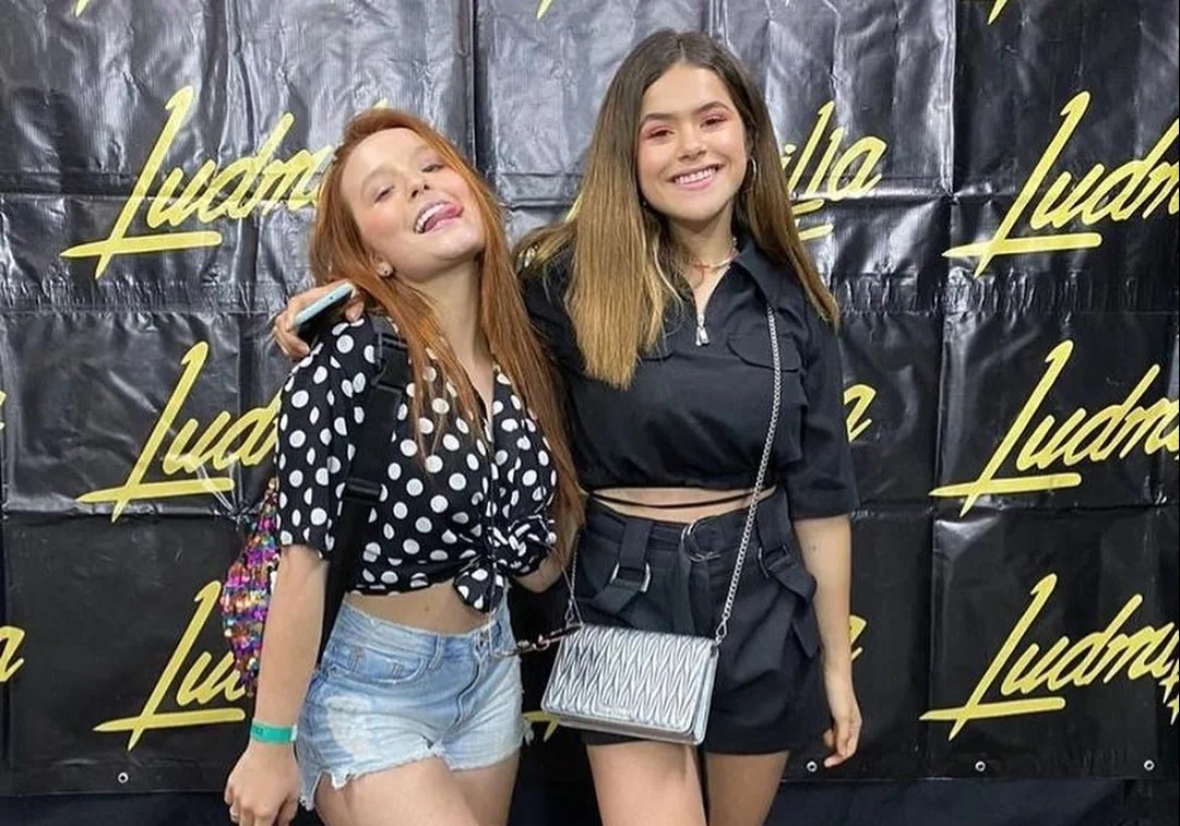 Maisa e Larissa Manoela viraram dançarinas da Ludmilla por um dia