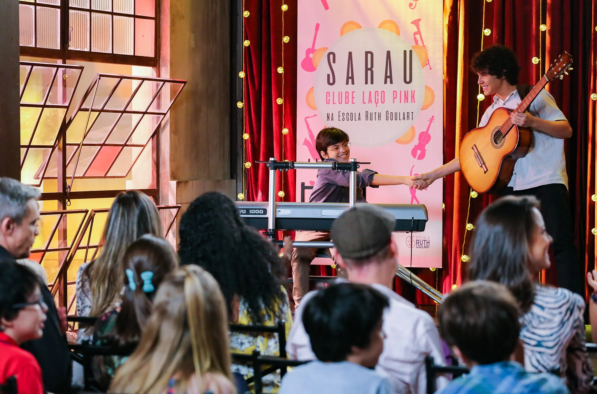 João e Bento dedicam sua apresentação musical a Ruth em ‘Poliana’ desta quarta (25)