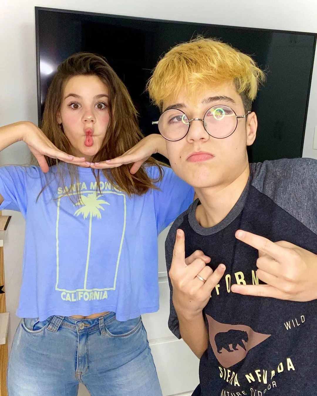 Luara e Titi terminam o namoro após um ano juntos