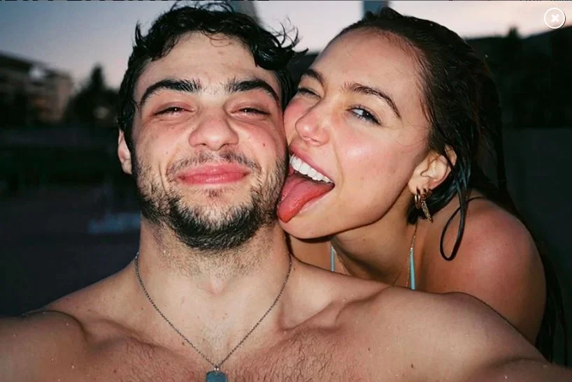 Mais um término: Parece que Noah Centineo e Alexis Ren não estão mais juntos