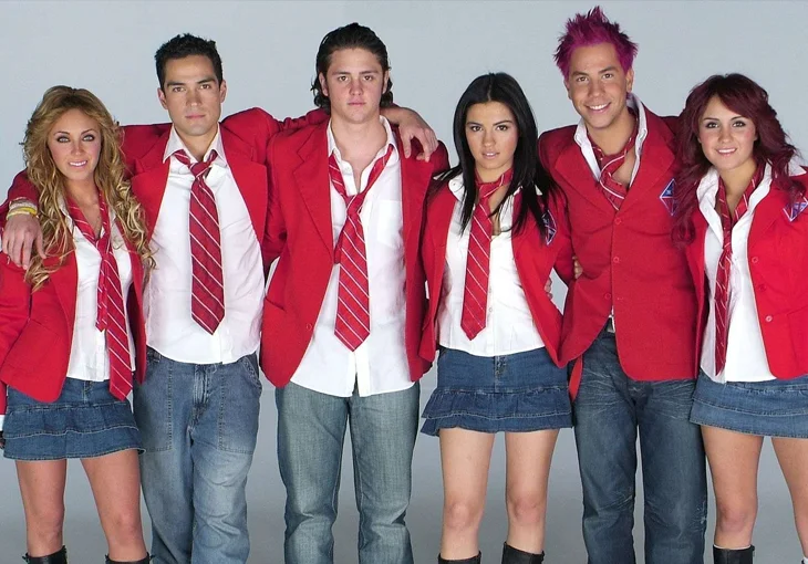 Será que o RBD vai se reencontrar para uma live? Relembre hits do grupo