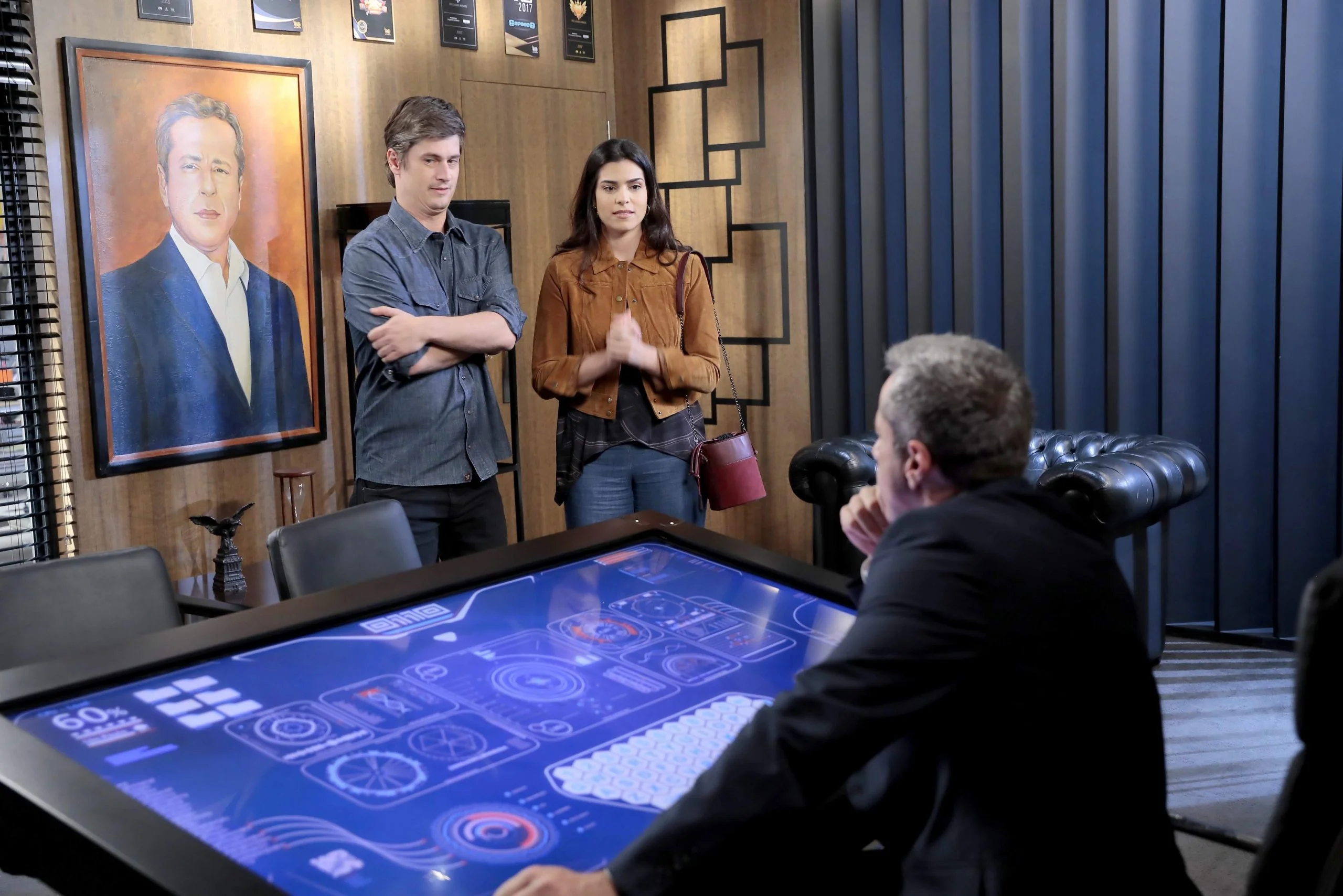 Violeta pede emprego para Roger na O11O em ‘Poliana’ desta quinta (30)