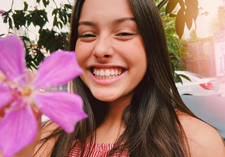 Juju Franco fala sobre alcançar 1 milhão de inscritos no YouTube: “Sou grata aos meus fãs”