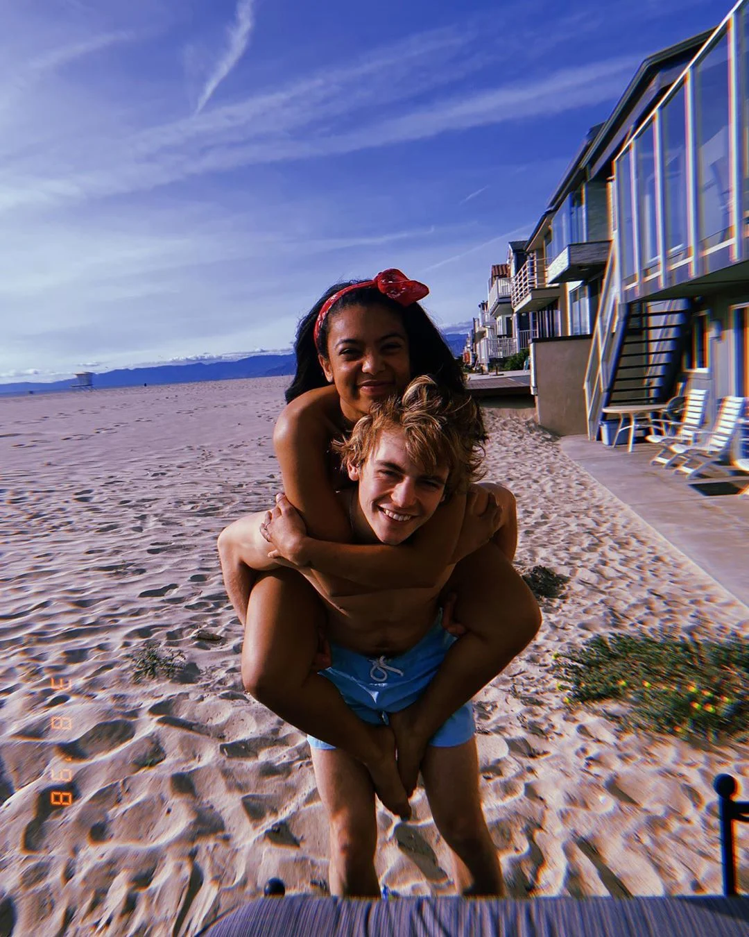 Ross Lynch ‘janta’ haters em post sobre seu namoro com Jaz Sinclair