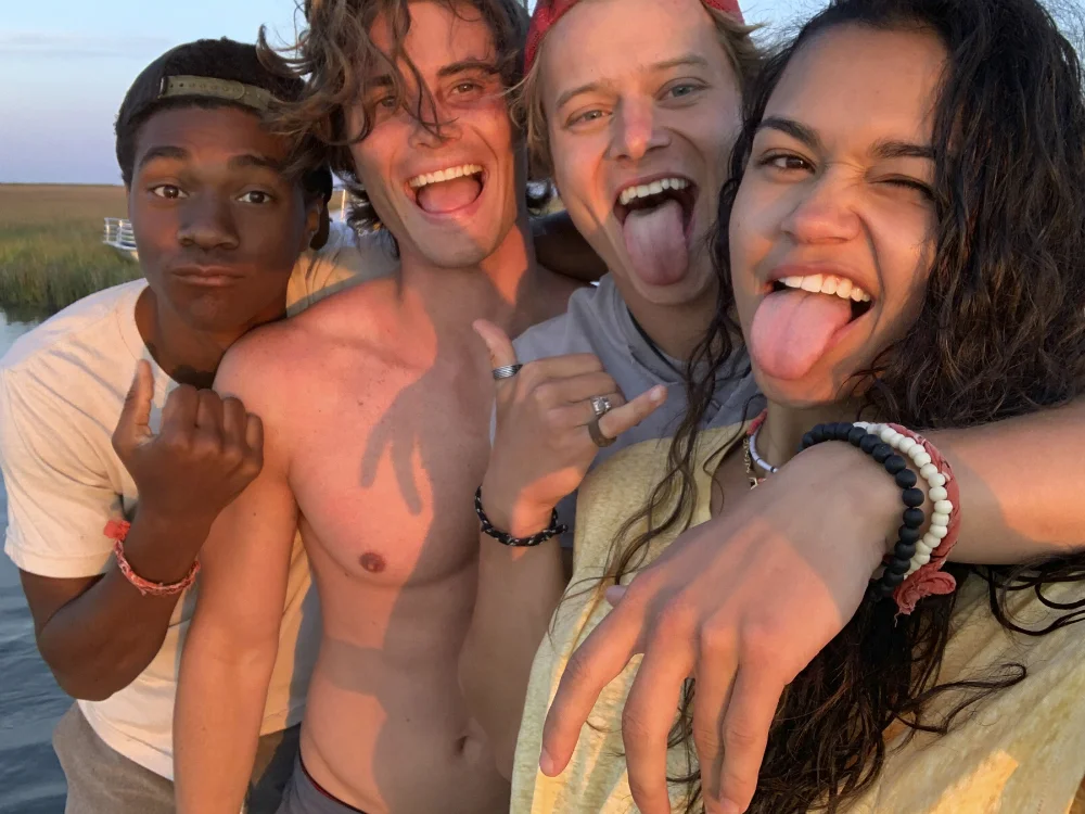 JJ x Pope: Madison Bailey fala com qual boy Kiara deve ficar em ‘Outer Banks’