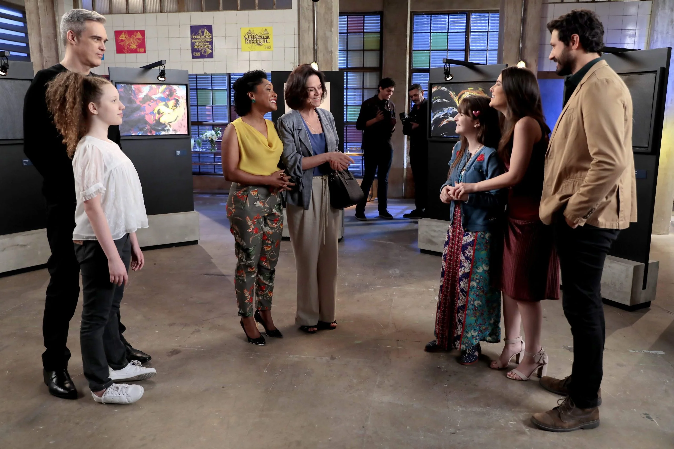 Começa a exposição de arte de Luisa em ‘Poliana’ desta quinta (7)