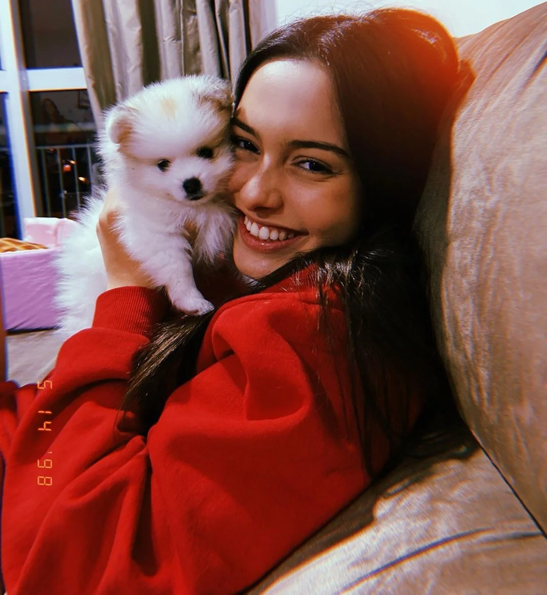 Juju Franco dá detalhes de como convenceu seus pais a ter um cachorrinho