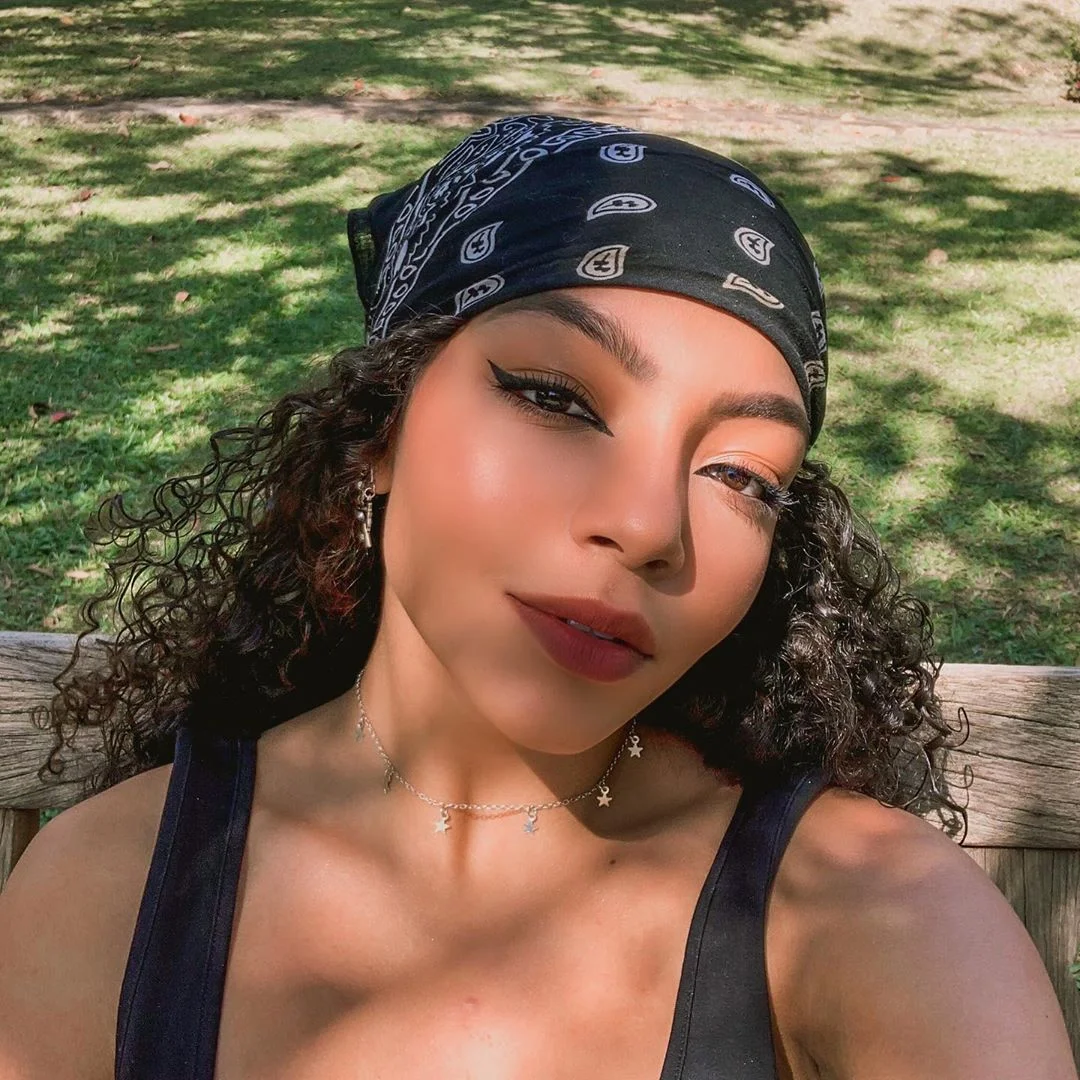 Tédio na quarentena? Vem aprender inglês com a Any Gabrielly!