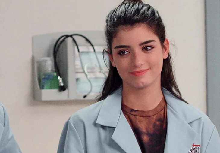 ‘Attaway General’: segundo episódio tem beijo de Dixie com médico do hospital!