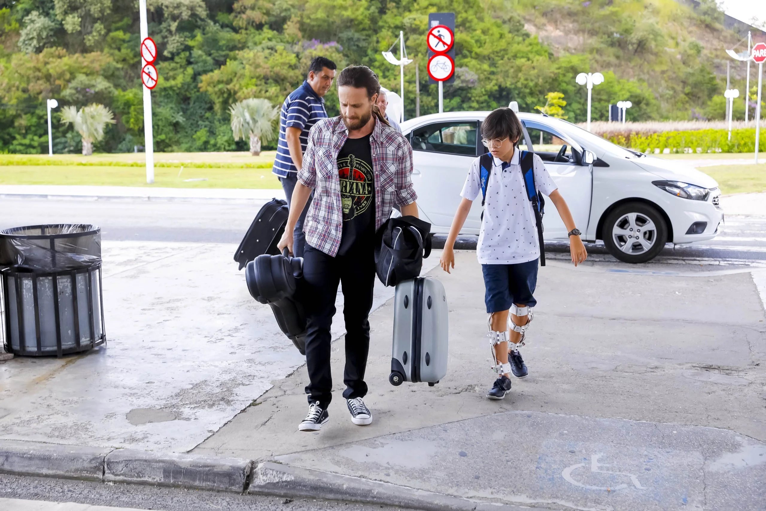 Bento decide sair de casa para morar com Cássio em ‘Poliana’ desta quarta (10)