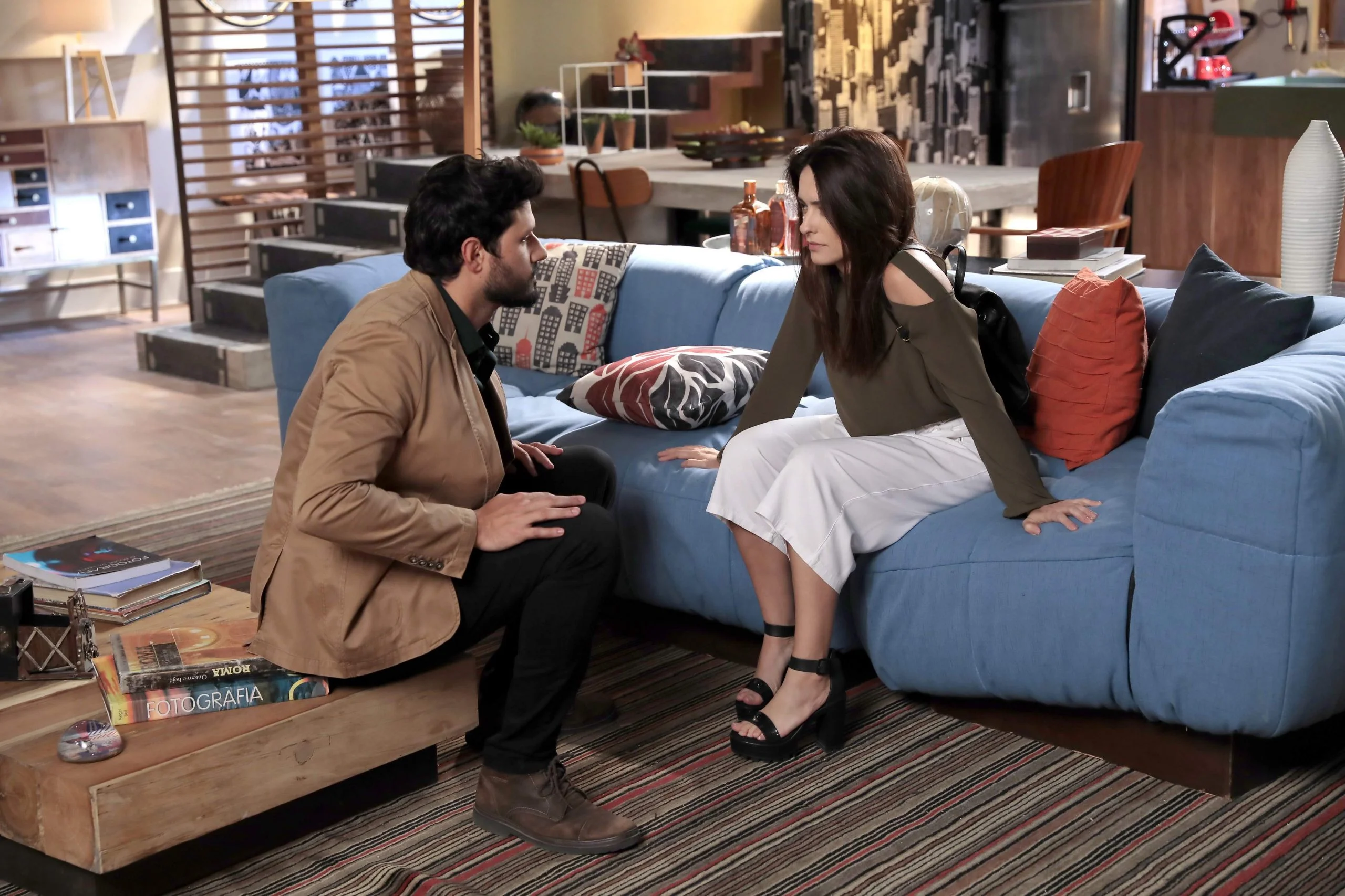 Marcelo pressiona para que Débora revele sua gravidez em ‘Poliana’ desta terça (2)