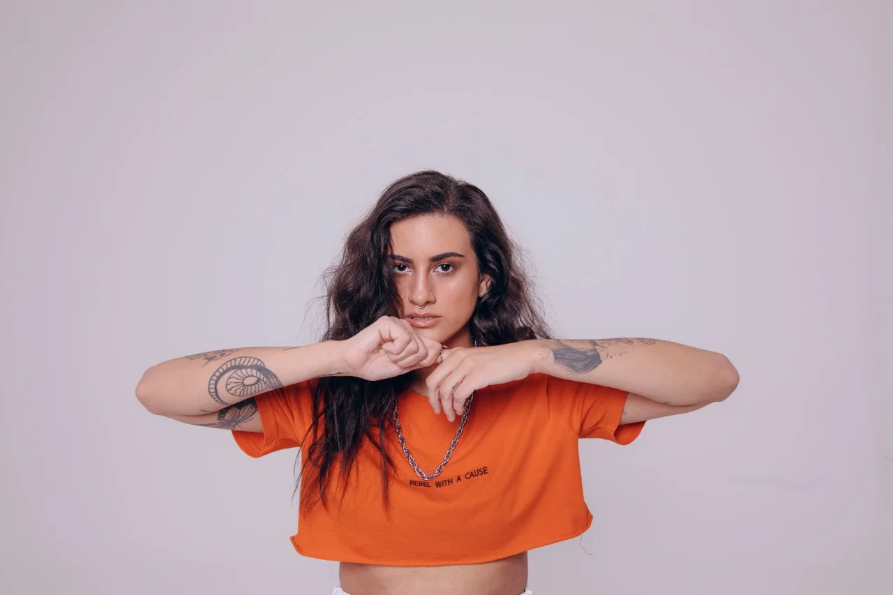 ‘A Culpa É Do Meu Signo’: DAY revisita momentos sombrios do passado em seu novo EP