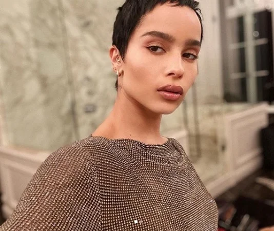 Zoe Kravitz, a nova Mulher-Gato, terá visual surpreendente em ‘The Batman’