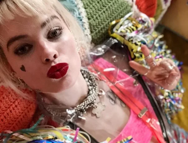 Arlequina em Piratas do Caribe? Margott Robbie pode ser a estrela do próximo filme