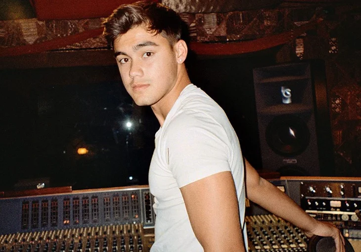 Bailey May faz comentário infeliz sobre movimento ‘Black Lives Matter’ e decepciona fãs