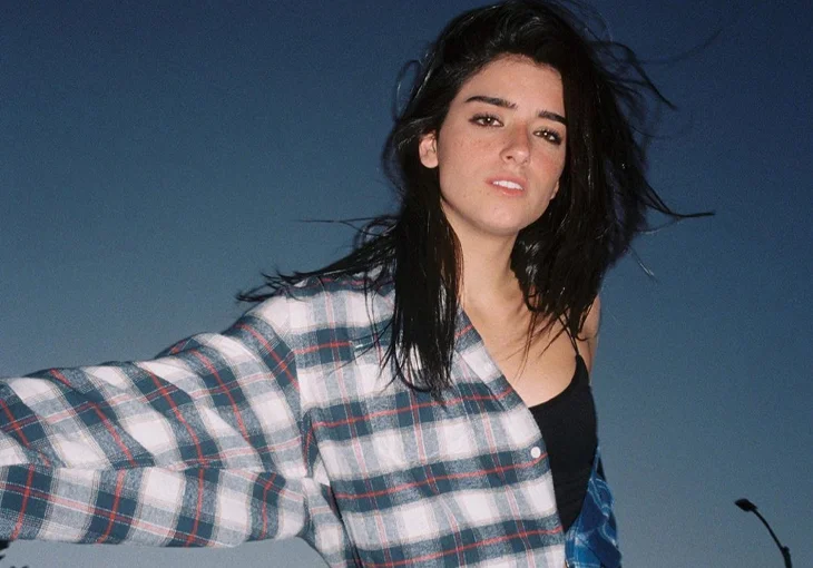 Dixie D’Amelio dá mais um passo em sua carreira e se joga no mundo da música!