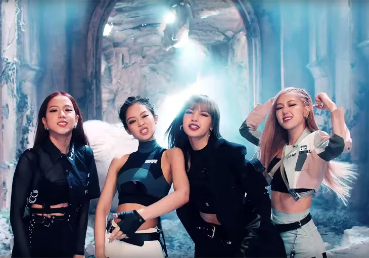 Com parceria misteriosa, BLACKPINK anuncia novo single!