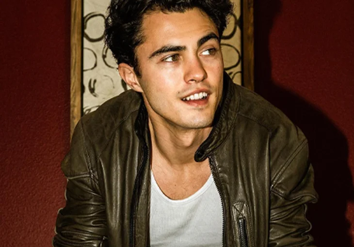 Em vídeo, Darren Barnet revela que quase foi protagonista em ‘Riverdale’!