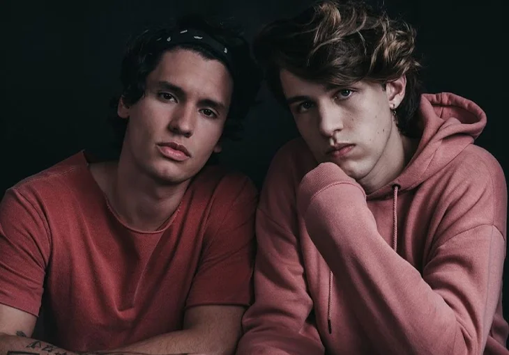 João Klein e Murilo Bispo lançam clipe lindo para ‘Nada É Pra Sempre’