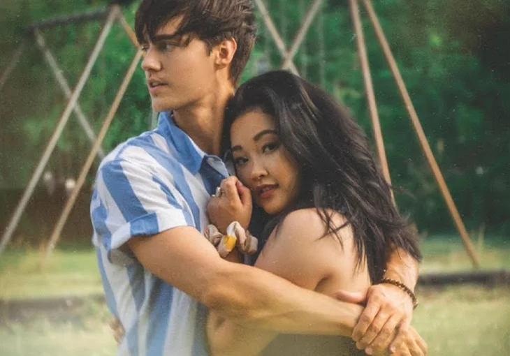 Lana Condor e seu boy cantando ‘I Like Me Better’ é a melhor coisa que você vai ouvir hoje!